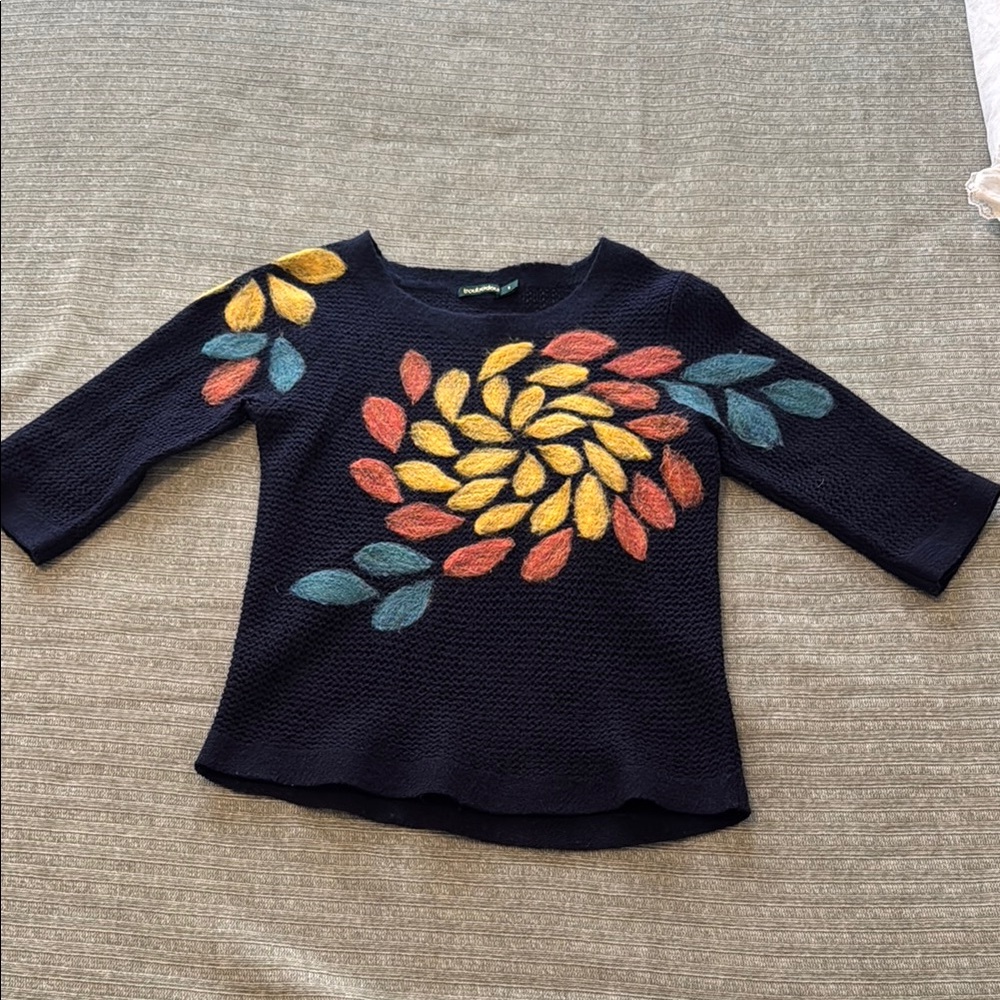 Troubadour Navy Spiral Floral Design Sweater